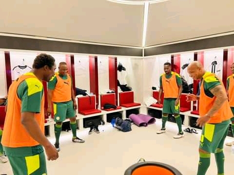 Inauguration du stade Abdoulaye Wade du Sénégal : pas de vainqueur dans le match des légendes