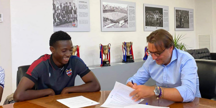 Espagne : Lass Kourouma, jeune frère de Moriba Ilaix, signe en pro