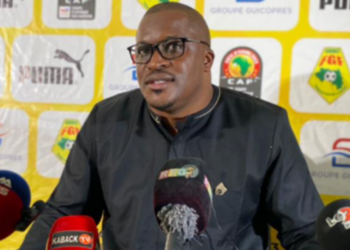 Syli national : Kaba Diawara agacé par une question sur le choix moins des joueurs locaux « je vais enlever Naby, Morgan ? »