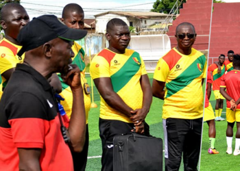Arrêt sur images : Mamadouba SYLLA « gaucher » à l’œuvre avec le Syli local !