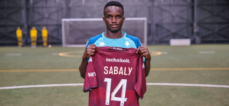 Transfert : Cheikh Tidiane Sabaly (Sénégalais) avec FC Metz jusqu’en 2026