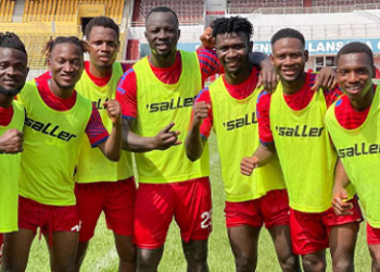 Frappé par le vieillissement de son effectif, Horoya puise 11 fois dans sa réserve (liste)