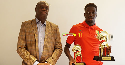 Guinée : deux trophées remis à Mohamed Bayo !