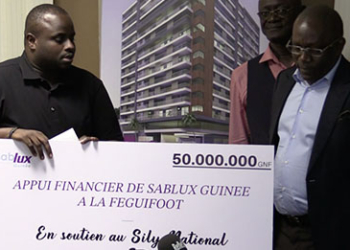 CAN 2023 : une entreprise offre un chèque au Syli national en guise de soutien