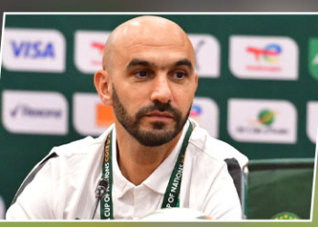 CAN 2023: Walid Regragui suspendu par la CAF