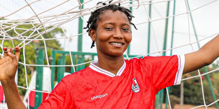 Foot féminin : Aminata Camara s’engage avec Fath Union
