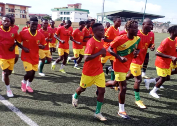 Préparatifs Elim. CHAN 2024 : le Syli local entame ses entraînements à Conakry avec 29 joueurs