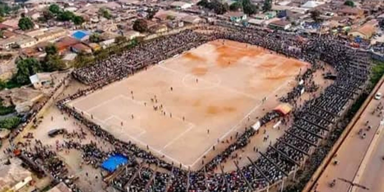 Tragédie au stade de Nzérékoré : le CSDF évoque environ « 300 m0rts », le gouvernement décrète un deuil national de 3 jours