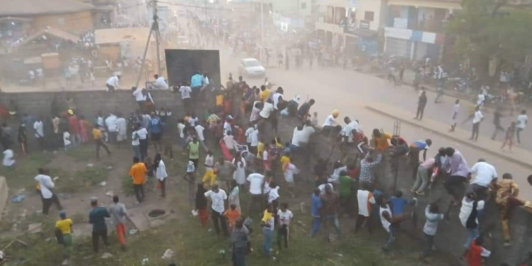 Tragédi*e au stade de Nzérékoré : tout serait parti d’« une décision arbitrale qui a mis le f£u… », un témoin parle