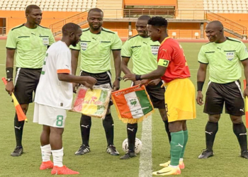 Amical : le Syli local lourdement battu par les Éléphants locaux