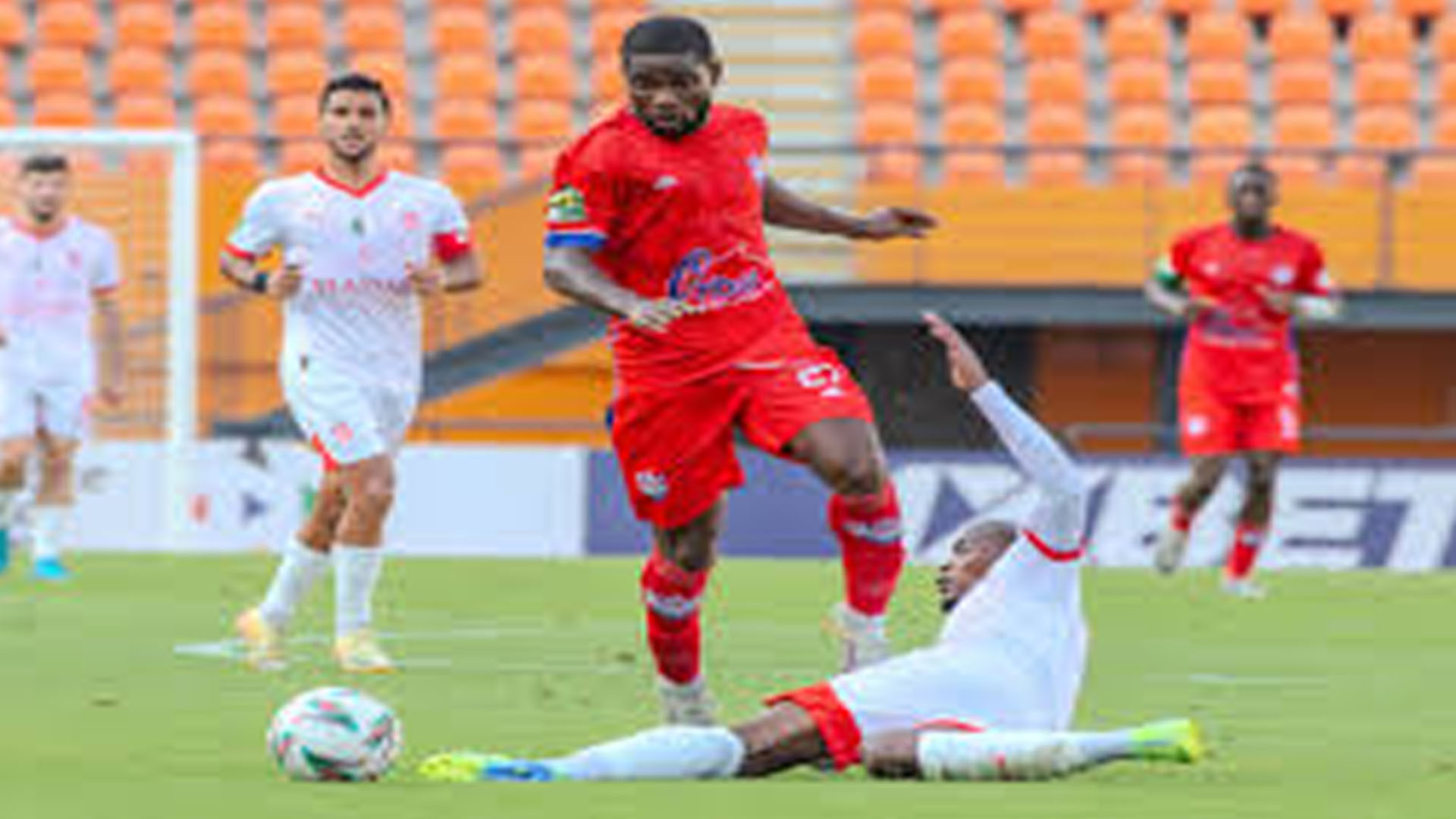Ligue des champions CAF : Orlando Pirates maîtrise son sujet, le Stade d’Abidjan sombre à Alger (Tous les résultats).