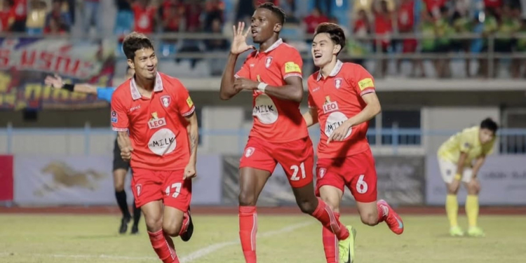 Guinéens d’ailleurs : Mohamed Mara buteur, Antoine Conte titulaire, Djouldé Bah voit rouge – Notre condensé du mercredi