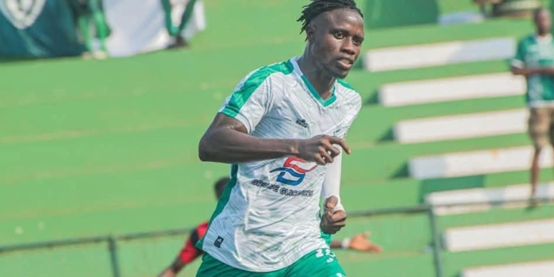 Transfert : Mouloudia d’Alger annonce « la qualification officielle » de Mohamed Saliou Aloba !