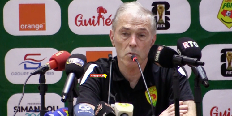 Michel espère : « Nous n’allons pas lâcher, il nous reste encore cinq matchs à jouer… »
