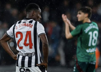Guinéens d&rsquo;ailleurs : Ousmane Camara, Breze Fofana titulaire – notre condensé du vendredi