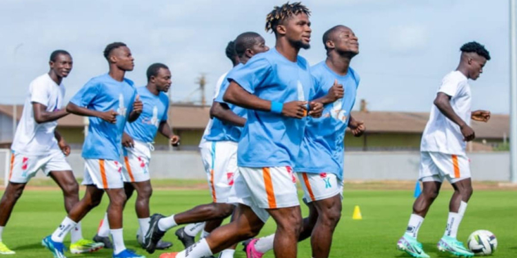 Ligue 2 ivoirienne : les 28 équipes réparties en poules pour la saison 2025-2026