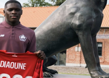 diaoune-lille-losc-france-ligue1-guineen-africasport-formation-contrat-signature