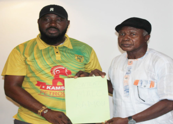 kamou-malo-cik-contrat-football-guineen-club-industriel-de-kamsar