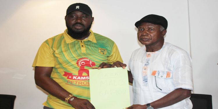 kamou-malo-cik-contrat-football-guineen-club-industriel-de-kamsar