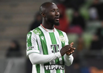 naby-keita-guineen-bambase-conte-football
