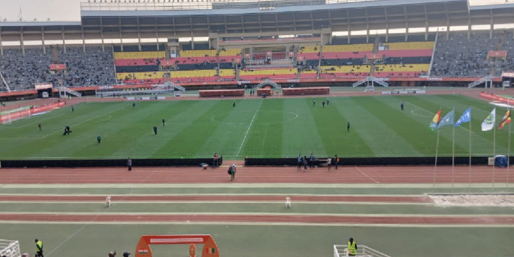 compos-guinee-niger-football-chan-mandela-stadium-national-africasport-envoye-special-hamidou-kibola-bangoura