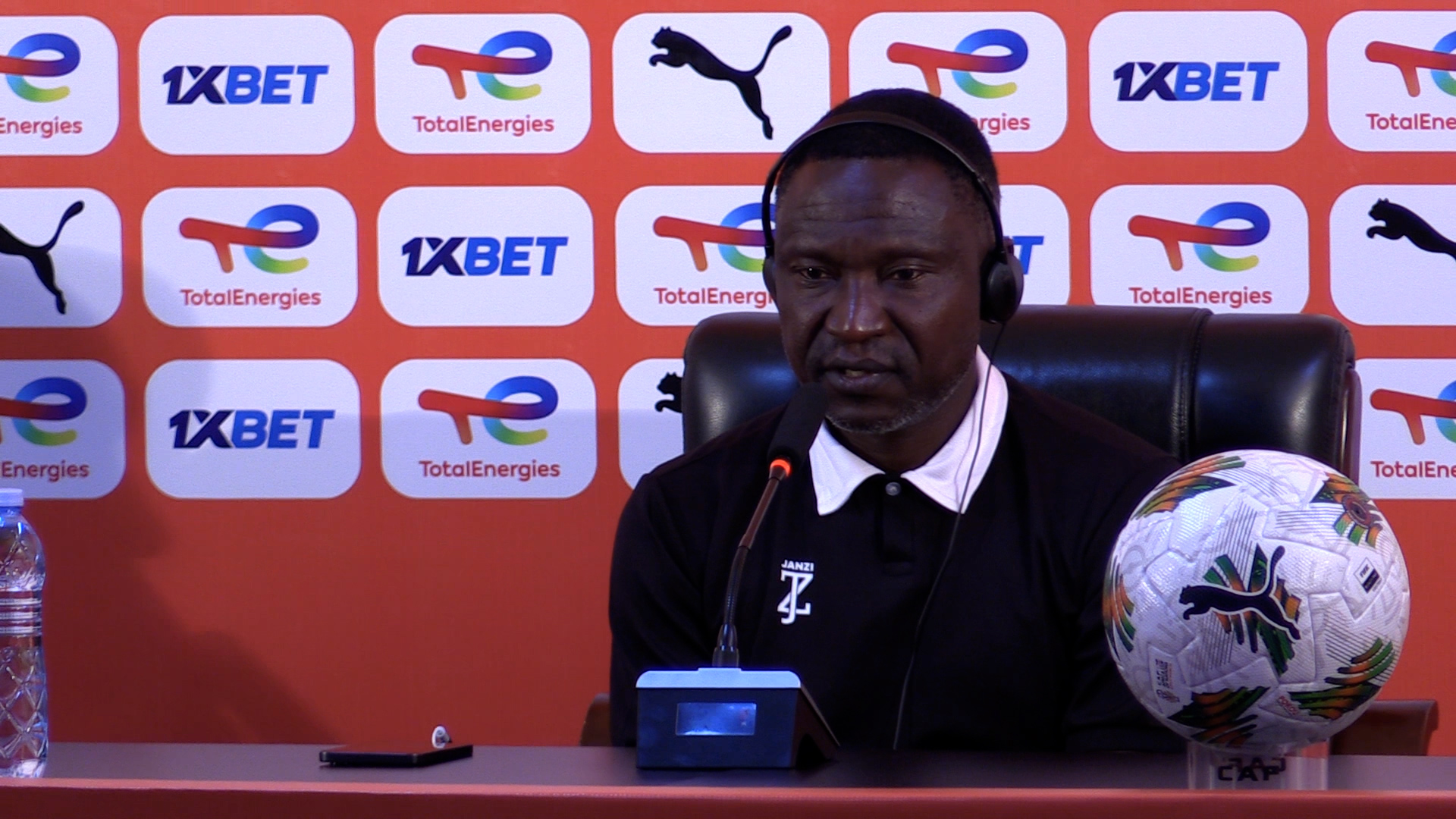 ouganda-selectionneur-vs-afrique-du-sud-chan-2024-kampala-nelson-mandela-stadium-chan-africasport-chan