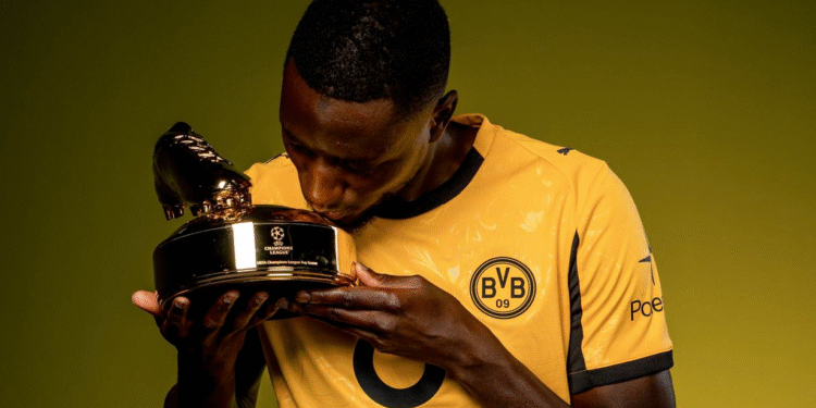 borussia-dortmund-serhou-guirassy-soulier-or-ldc-uefa-2025.jpg-africasport