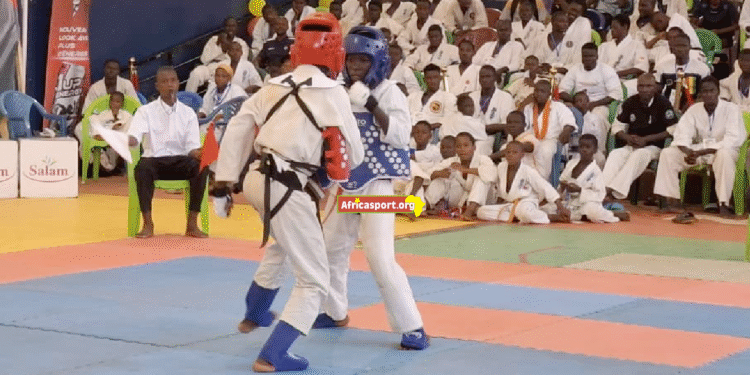 sports-combat-transfert-centre-omnisport-palais-stade28septembre-guinee-2025.jpg-africasport