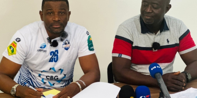 mineurs-sangaredi-morlaye-cisse-entraineur-ligue1-guinee-2025.jpg-africasport