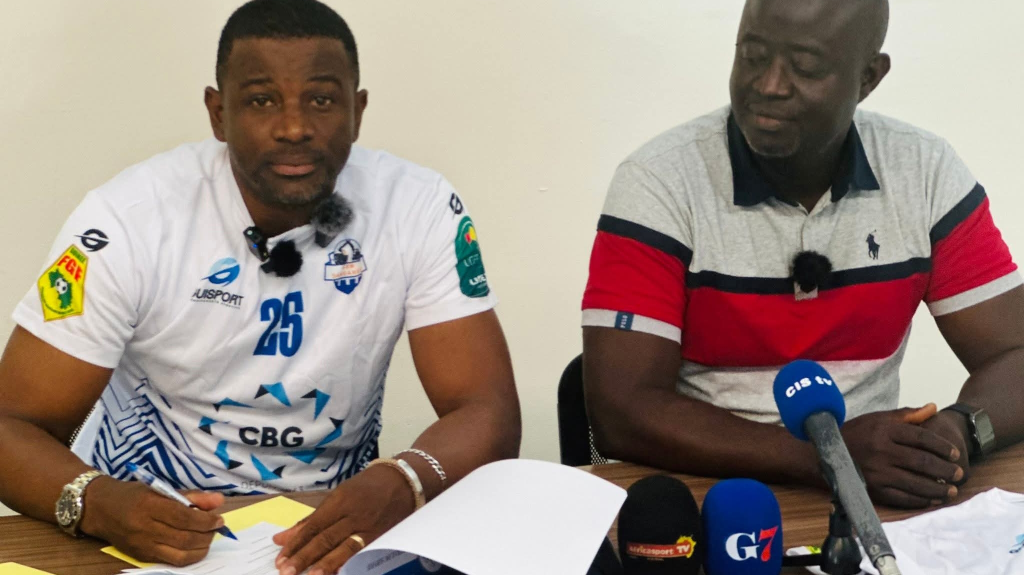 mineurs-sangaredi-morlaye-cisse-entraineur-ligue1-guinee-2025.jpg-africasport