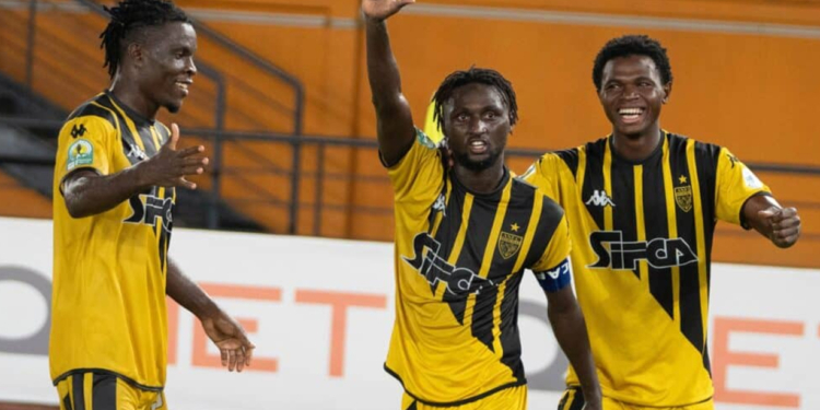 asec-mimosas-victoire-bouake-fc-journee11-ligue1-coteivoire-2025.jpg-africasport