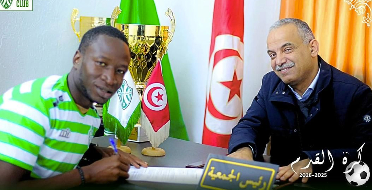 bangaly-cisse-signature-js-kairouanaise-d1-tunisie-football-2025.jpg-africasport-guinee-transfert