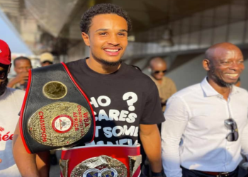 boxe-ibrahima-bea-junior-diallo-sacre-ibf-retour-conakry-2025.jpg