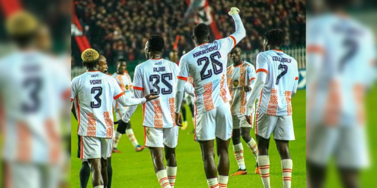 fc-san-pedro-djoliba-ac-victoire-coupe-caf-phase-groupes-2025.jpg-africasport