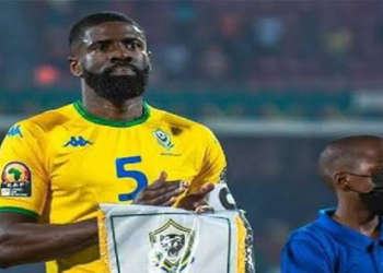 gabon-bruno-ecuele-manga-retraite-selection-pantheres-football-2026