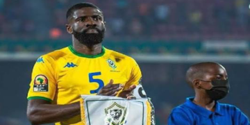 gabon-bruno-ecuele-manga-retraite-selection-pantheres-football-2026
