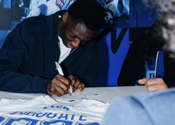 aj-auxerre-lamfia-dioubate-premier-contrat-professionnel-ligue1-france-2026.jpg