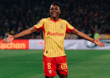 mamadou-sangare-rc-lens-prix-marc-vivien-foe-2026-ligue1-france-saison.jpg