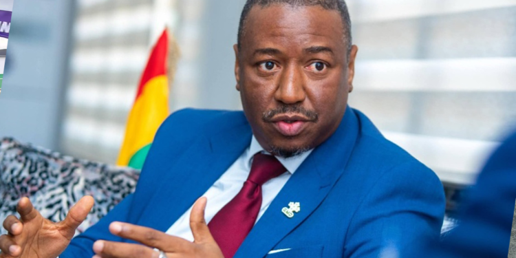 cellou-balde-ministere-sports-reagit-crise-feguifoot-comite-executif-guinee-2026.webp
