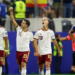 Les joueurs espagnols célèbrent leur victoire 2-0 contre la France en demi-finale de la Coupe du monde 2026 à Dallas.