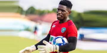 Le gardien camerounais Haschou Kerrido lors de son intégration à Karfamoriah FC avant la West Africa Champions Cup.