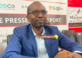 Moussa Camara, président de la Fédération guinéenne d'esport, lors de sa conférence de presse à la Maison commune des journalistes de Conakry le 25 juillet 2026.
