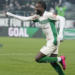 Aliou Badara Baldé célèbre son but avec le FC Saint-Gall lors d'un match des tours préliminaires des compétitions de l'UEFA.