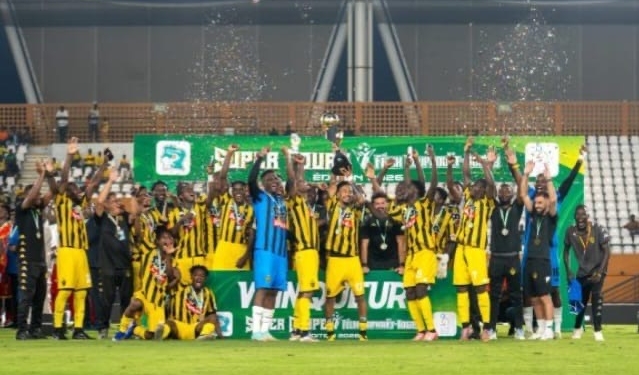 Supercoupe de Côte d’Ivoire : l’ASEC Mimosas démarre sa saison par un trophée