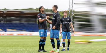 Fodé Fofana sous les couleurs de Heracles Almelo lors de son retour au football