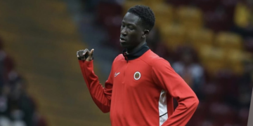Ousmane Diabaté, jeune milieu de terrain guinéen de Gençlerbirliği.