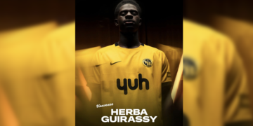 Bahereba Guirassy, jeune attaquant franco-guinéen, quitte le FC Nantes et rejoint les Young Boys jusqu’en 2030.