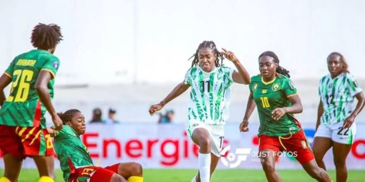 Les sélections du Malawi et du Cameroun célèbrent leur qualification pour les demi-finales de la CAN Féminine 2026.