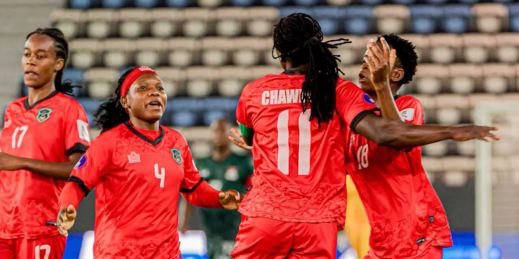 Les joueuses du Nigeria et du Malawi célèbrent leur qualification pour les quarts de finale de la CAN Féminine 2026 après la dernière journée de la phase de groupes.