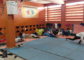 Athlètes guinéens de karaté réunis avant le Championnat d’Afrique de la Région 1.
